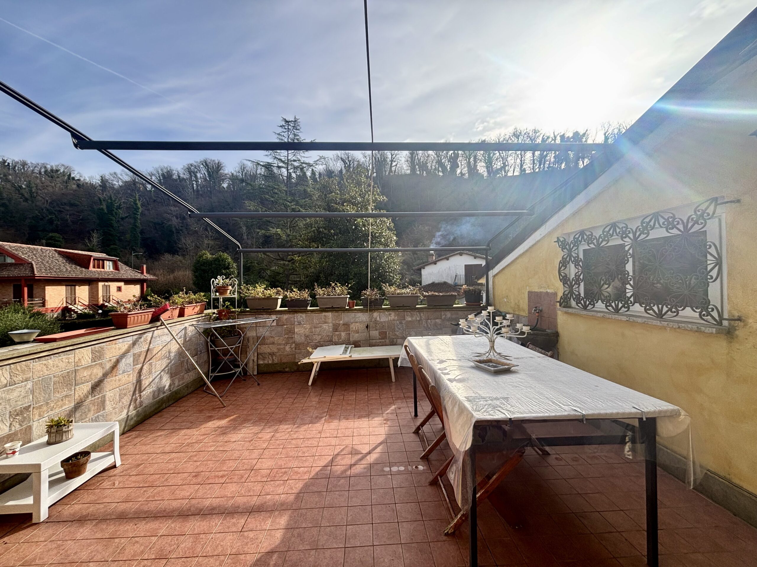 Prestigio e comfort in un villino a Punta del lago