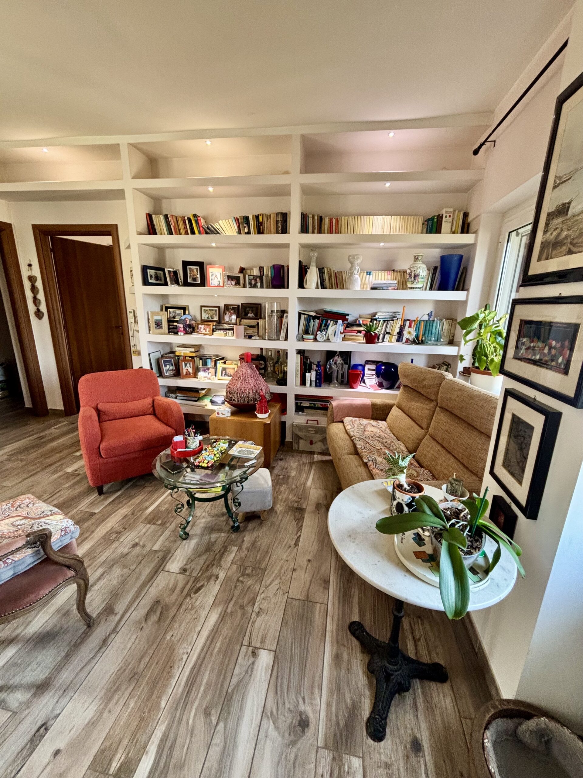 Prestigio e comfort in un villino a Punta del lago
